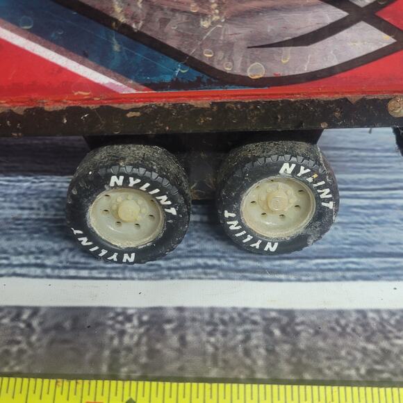 Nylint Pressed Steel Semi Trailer Has surface rust but solid parts/repair - Picture 7 of 11